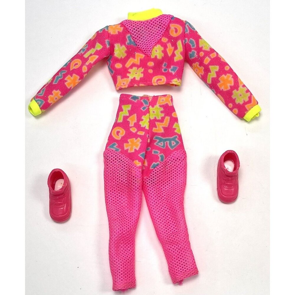 1996 MATTEL Workin' Out Barbie REPLACEMENT OUTFIT Neon Pink Mesh Shoes 17317 EUC